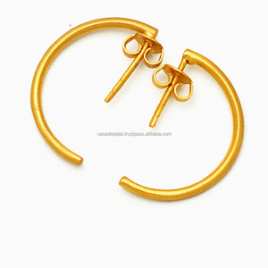 Pendientes de tuerca de Plata de Ley 925 de diseñador hechos a mano chapados en oro para bodas-CASA DE PLATA Directo al por mayor - Product Image 1