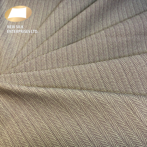 สัมผัสนุ่มก้างปลาลายโพลีเอสเตอร์ผ้า Jacquard สำหรับเสื้อยืด - Product Image 2