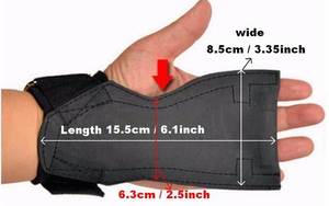 Poignées en cuir à 2 trous, personnalisées, pour haltérophilie, Gym, Fitness et musculation, logo personnalisé, couleur noire, vente en gros - Product Image 2