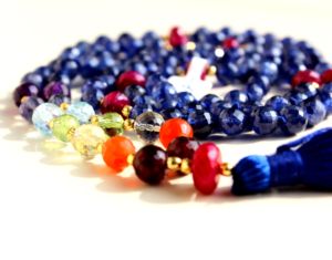 Collier en pierres précieuses 7 Chakra 108 perles arc-en-ciel Mala, collier en pierres précieuses faites à la main, offre spéciale - Product Image 3