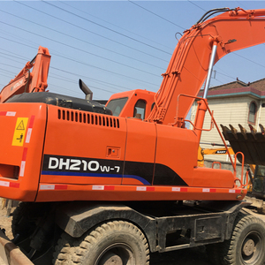 Excavadora de Ruedas Usada Doosan 210W-7 - Product Image 1