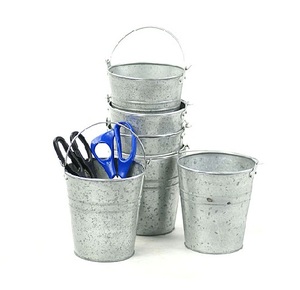 Macetas de metal brillante hechas a mano Fabricante decorativo para el hogar y exportador Maceta de metal de hierro de nuevo diseño - Product Image 5