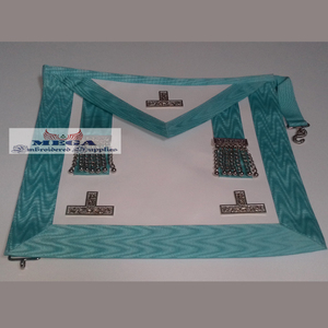 Mandil de Cuero y Terciopelo Bordado con el Emblema de la Maçonería, Bordado en Punto de Cruz, Personalizable, con Cinta de Regalia Masónica - Product Image 4