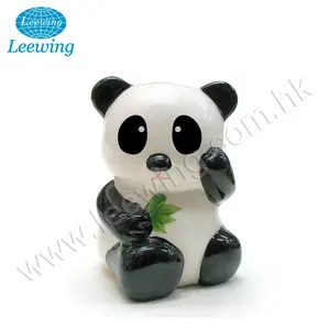 中国礼品儿童益智玩具动物园塑料PVC定制Logo动物造型熊熊猫硬币银行钱存钱罐存钱罐
