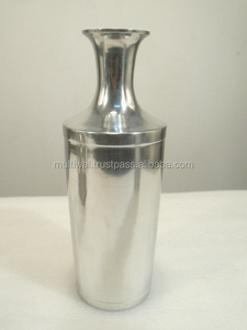 Vase en aluminium classique en métal de luxe pour une utilisation intérieure et extérieure Table de restaurants de mariage - Product Image 2