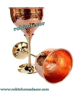 Vaso de vidrio de cobre de 1L hecho a mano de la mejor calidad, accesorios de cocina y regalos de la India disponibles a precio - Product Image 4