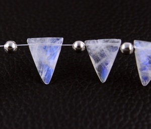 Cuentas de piedras preciosas triangulares facetadas de piedra lunar arcoíris de Fuego Azul naturales para DIY pulsera collar fabricación de joyas - Product Image 5