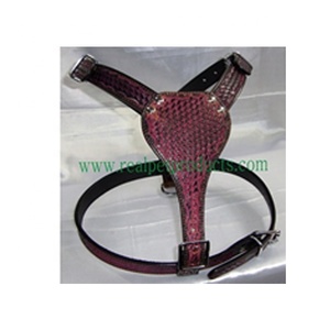 Harnais pour chien en cuir indien authentique usiné à la main Conception artisanale durable et réglable Fournisseur en gros d'animaux en vrac - Product Image 1