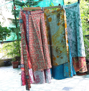 Falda larga Reversible de seda mágica, 2 capas - Product Image 2