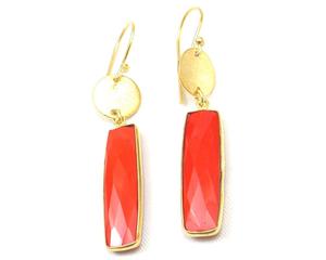 Nouvelle pierre précieuse de corail rouge avec un cadeau à la mode en forme de rectangle fait à la main plaqué or pour sa boucle d'oreille Boho - Product Image 4