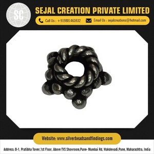 หมวกแก๊ปลูกปัดหินลาวาหลายเส้นขนาด10มม. สีเงินสเตอร์ลิง925เครื่องประดับคริสตัลและไข่มุกสำหรับดีไซน์ - Product Image 4