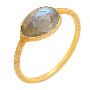 Bague en argent sterling 925 avec pierre précieuse de labradorite naturelle avec bague unie plaquée or bijoux bague à la mode pour cadeau de mariage. - Product Image 1