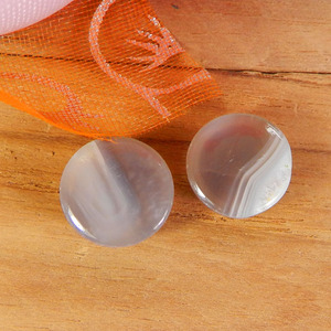 Venta al por Mayor de Gemas de Ágata de Botsuana Gris Natural, Cabujón Redondo de 12 mm, Calidad AA, 6.90 Quilates - Product Image 2