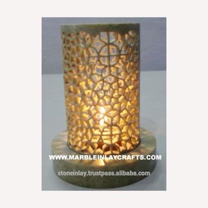 Portavelas de Piedra Jabonosa Hecho a Mano para Velas - Product Image 1