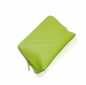 Estuches y bolsas de cosméticos de uso diario para mujer - Product Image 1