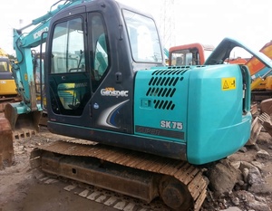 Excavatrice sur chenilles Kobelco SK75-8 d'occasion (modèle 2011) Poids opérationnel de 800 kg Certifiée CE ISO - Product Image 1