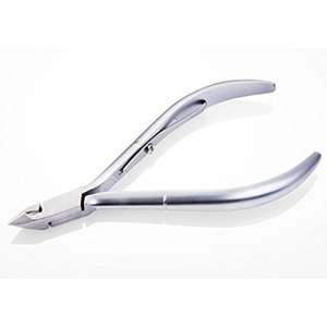 Vente flash - Pince à cuticules Nghia D-01 - Acier inoxydable de qualité chirurgicale - Pour soins personnels - Logo personnalisé - Prix compétitif - Gravure au laser - Product Image 2