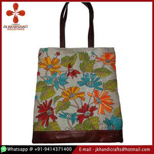 Bolsa de Mano Kantha Vintage al por Mayor - Product Image 1