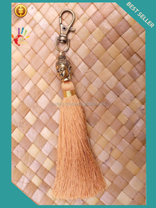 Vente en gros de porte-clés de décoration en acier inoxydable, cuir, nylon, art simple bohème, pendentif avec glands - Product Image 2