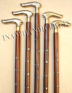 Bastón de madera Estilo vintage hecho a mano con mango de latón, bastón para caminar de madera con mango de latón - Product Image 3