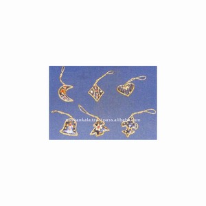 Christmas Tree Gift & Decoration Ornament - Product Image 1