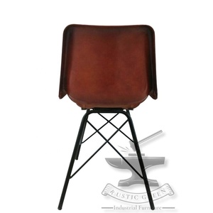 Chaise de salle à manger industrielle en cuir vintage pour restaurant école salon et cuisine avec cadre en fer rustique - Product Image 4