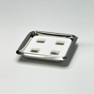 Jabonera Cuadrada de Acrílico Ecológico de Plástico Blanco de Lujo - Product Image 1