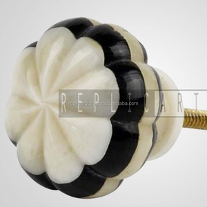 Decorative Bone Horn Cabinet <b>Knob</b> Handcrafted Drawer Pull Handle Kitchen <b>Door</b> Furniture <b>Knob</b> Vintage Rustic Home Decor Hardware - Product Image 3