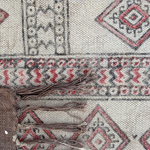 Alfombra estampada de 4x6 pies, hecha a mano, Dhurrie, de tejido plano bohemio, venta al por mayor - Product Image 3