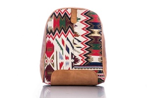 Mochila de piel auténtica 100% al por mayor, cierre de cremallera, piel auténtica suave, forro de algodón, característica antirrobo Unisex, diseño de letras - Product Image 2