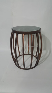 Tabouret en fer de haute qualité avec pierre - Product Image 2