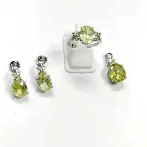 橄榄石套装批发时尚新设计925纯银宝石饰品套装宝石戒指耳环吊坠饰品套装