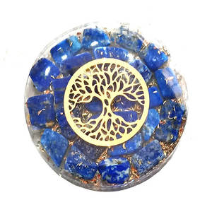 Pendentif disque Orgone Lapis Lazuli fabriqué à la main à partir de pierres précieuses de qualité supérieure - Product Image 1