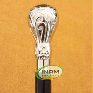 Canne de marche en bois avec poignée en laiton/canne de marche en bois avec poignée de bouton design/canne en bois pour personnes âgées - Product Image 2