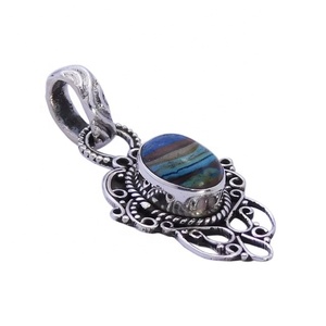 Venta al por mayor 925 plata esterlina sólida encanto colgante regalo Natural Arco Iris Calsilica piedra preciosa rodio y plateado estilo Vintage - Product Image 1