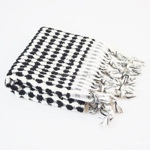 Serviette à main PomPom, Peshkir, Pestemal turque / Noir et blanc - Product Image 1