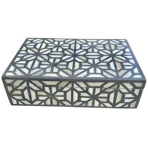 Caja de Joyería de Metal Hecha a Mano con Diseño de Esmalte Colorido, Almacenamiento Elegante y Duradero para Anillos, Regalos y Decoración del Hogar - Product Image 6