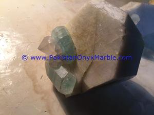 ตัวอย่างคริสตัลอะความารีนที่มีความเงางามน่าทึ่งด้วยมัสโคไวต์ - Product Image 2