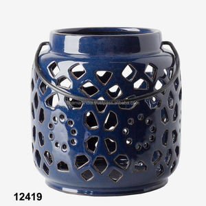 Petite lanterne décorative en céramique Pamela - Product Image 1