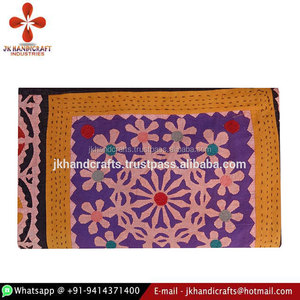 <b>Queen</b> <b>Size</b> Hand Made Cotton Applique <b>Quilt</b> - Product Image 2