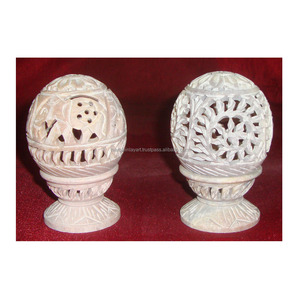 Portavelas de Piedra, Lámpara de Vela Hecha a Mano - Product Image 1