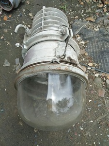 Lámpara Marina de Aluminio a Prueba de Explosiones de Estilo Industrial EOW con Larga Vida Útil para Uso en Jardines - Product Image 3