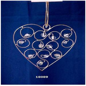 Adorno colgante navideño cuentas en forma de corazón hecho a mano en alambre - Product Image 2