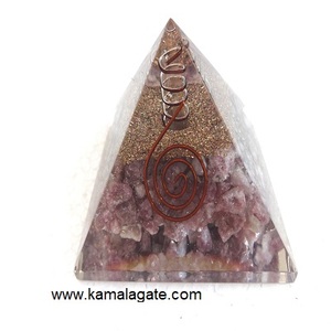 Pierre précieuse de quartz en agate naturelle en gros Lepetolite Orgone Pyramide Cristaux de guérison Pierre semi-précieuse Artisanat à vendre - Product Image 1