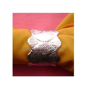 Wholesale Highest Quality Brass Metal Napkin Buckle Customised Factory Price Napkin Rings Customized Napkin Ring - Product Image 1