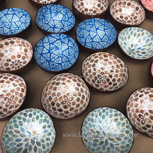 High Quality and Eco-Friendly Natural Coconut Shell Bowl for Serving Food - Product Image 6