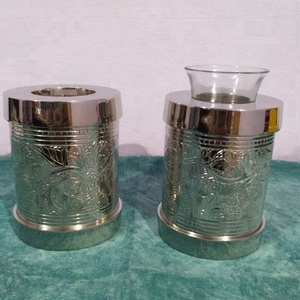 Urn — crème légère pour 23 carats, origine indienne - Product Image 4