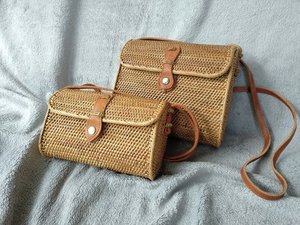 <b>Vintage</b> Style Rattan Shoulder Handbag <b>Purse</b> Model From Vietnam with Cotton Lining and Button Closure - Product Image 3