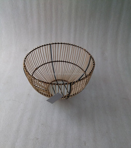 Panier à deux niveaux en rotin et fil de fer avec support pour fruits et légumes cuisine rangement et organisation à domicile - Product Image 2