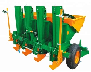 Machine de raboteuse de pommes de terre, 4 rangées, été 2020 - Product Image 1